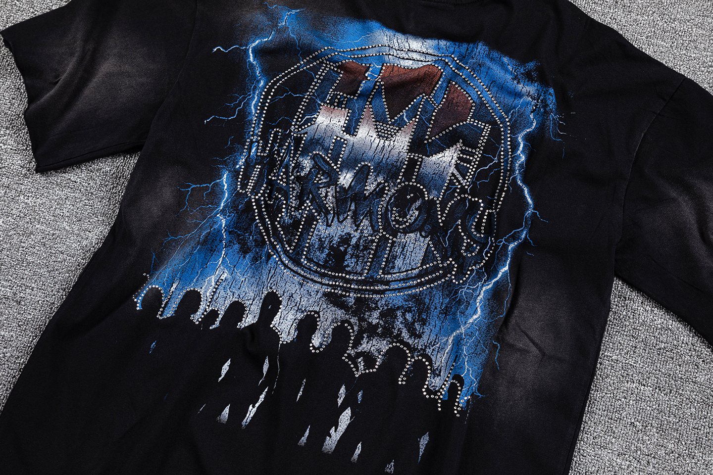 HARMONY Black Front & Back Graphic T-Shirt — detail